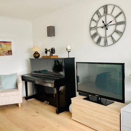 Welcoming Bungalow With Parking And Garden St Agnes  Bagian luar foto